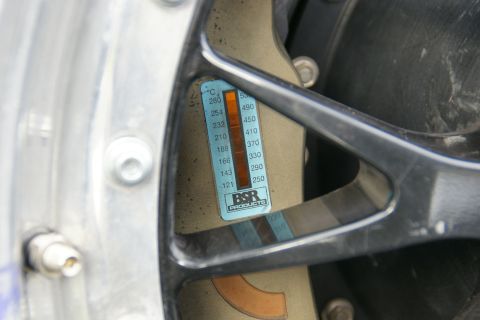 1992 Ford Taurus - A BSR Products temperature gauge is visible on a vehicle component, showing temperature readings in both Celsius and Fahrenheit.