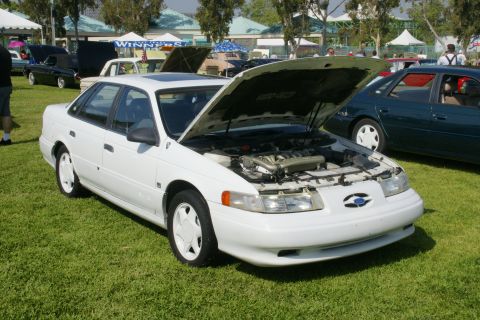 1992 Ford Taurus “White”