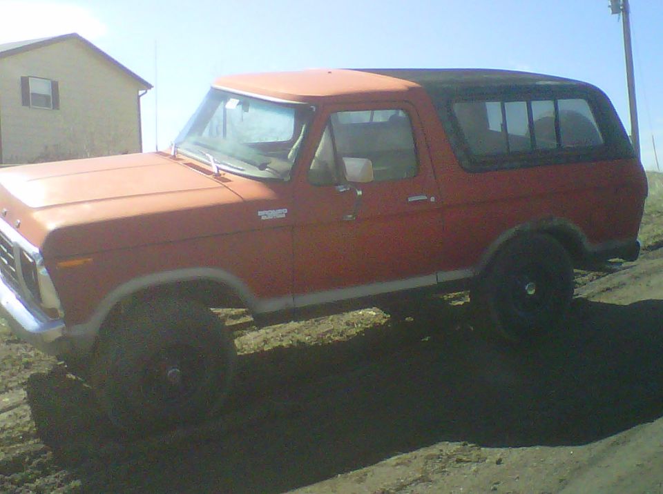 Orange 1978 Ford Bronco 3q-front view