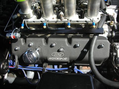 2004 Ford Crown Victoria - Engine bay detail Ford Motorsport branding on the valve cover.