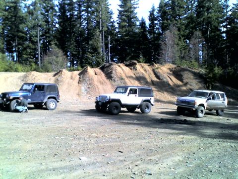 2005 Jeep Wrangler - The group rigs shot . L-R Tim & Berni, Myself and Girlpower.