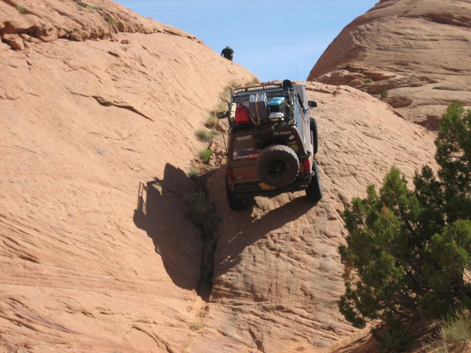 1986 Ford Bronco II “Clyde”