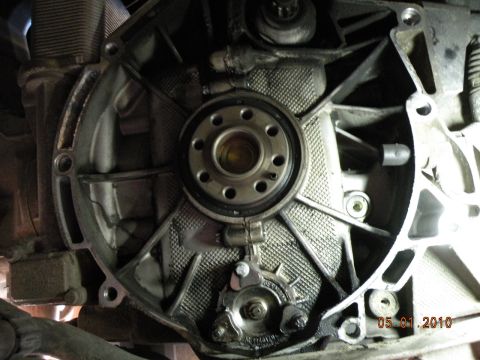 2000 Porsche Carrera - A detailed view of a mechanical part, likely from a vehicle's transmission or engine assembly.