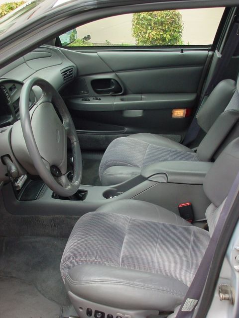 1994 Ford Taurus photo