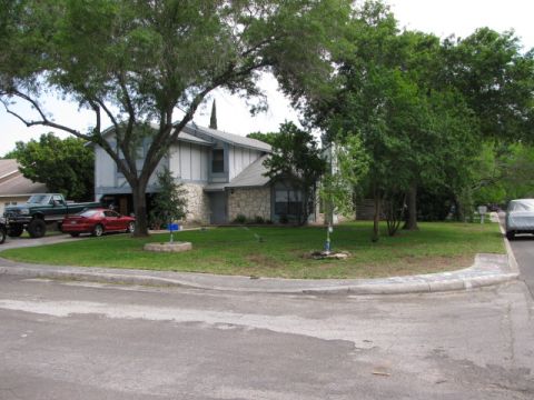 1983 Ford 427 “house”