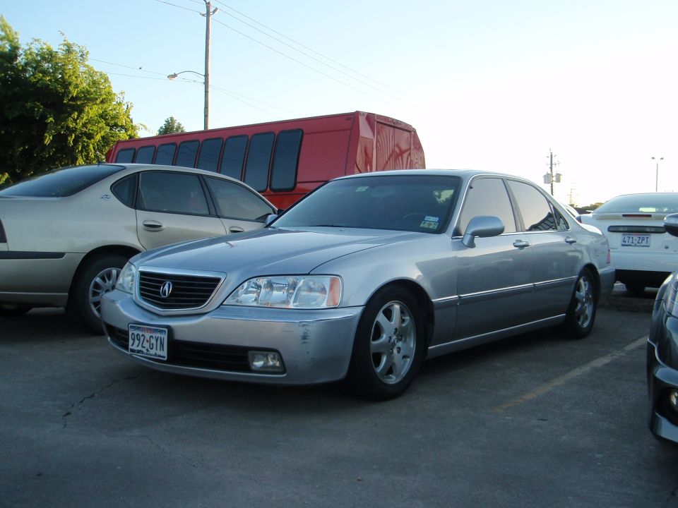 Silver 2003 Acura TL 3q-front view