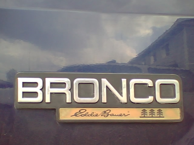 Note the busted-ass Explorer reflected here. Kinda cool, I think.