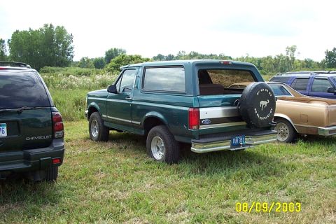 1996 Ford Bronco photo
