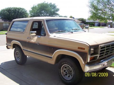 1986 Ford Bronco “Black Widow”