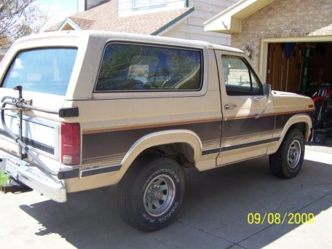 1986 Ford Bronco photo