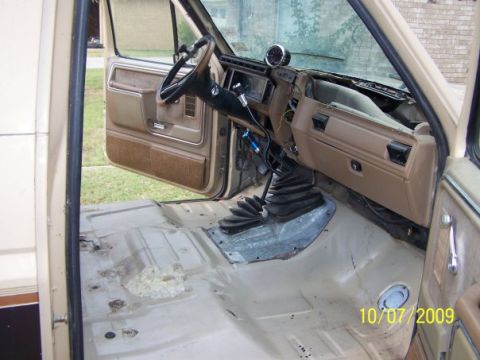 1986 Ford Bronco photo