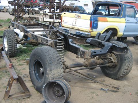 1978 Ford Bronco - putting suspension on new frame