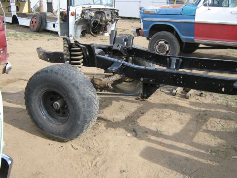1978 Ford Bronco - paint and suspension done on new frame