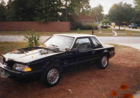 2003 Ford Mustang photo