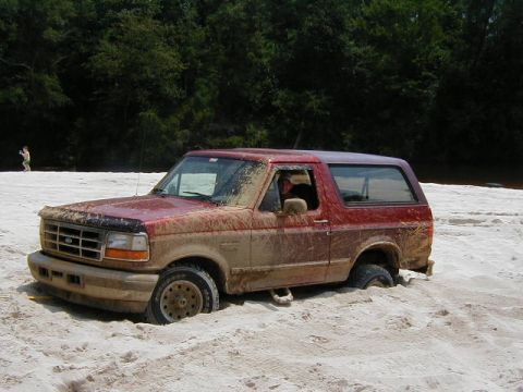 1990 Ford Bronco - Russ stuck AGAIN