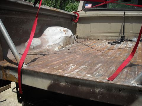 1979 Ford F-150 - The body style of this truck bed suggests a 1973 model year, not 1979 as claimed.