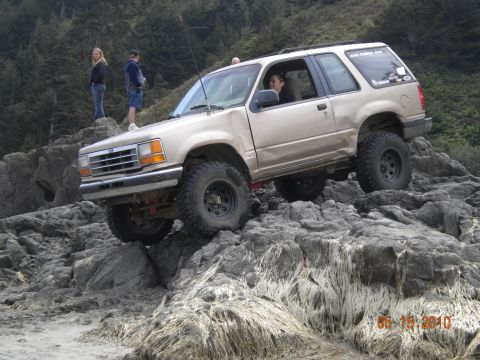 1994 Ford Explorer photo