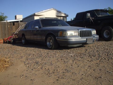 Lincoln Town Car