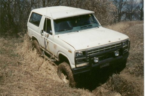 1980 Ford Bronco - Little ditch