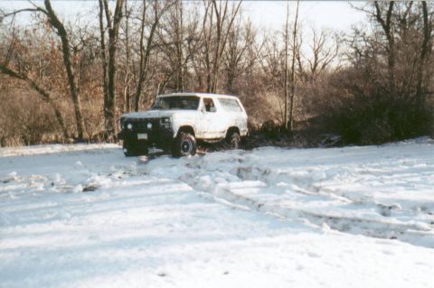 1980 Ford Bronco - Playing in the drifts in dad's field