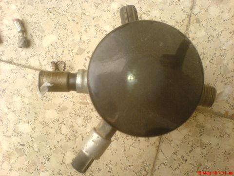 1998 Ford Crown Victoria - This is an automotive AC manifold gauge set, not a 1998 Ford Crown Victoria part.