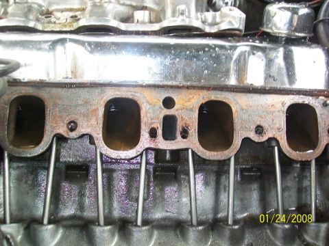 1972 Ford Ranchero - Passenger side head Ports full of water