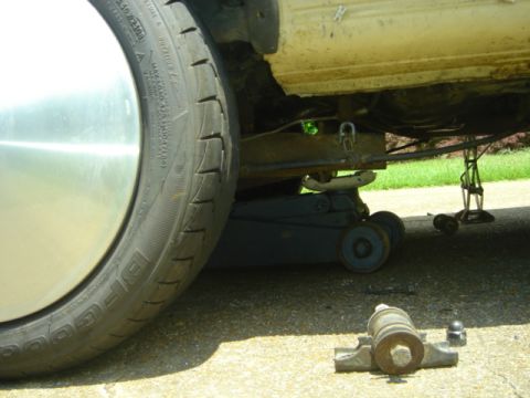 1983 Volkswagen Rabbit - original pivot hangar