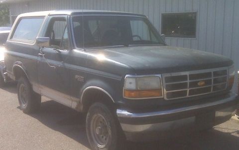1992 Ford Bronco photo