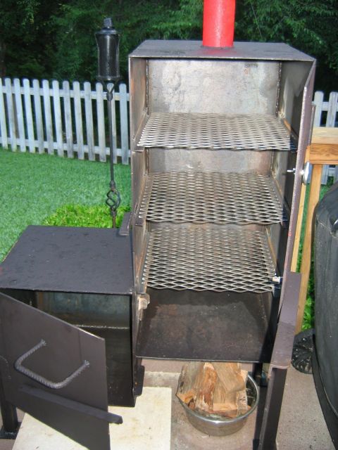 1992 Ford Bronco - This is a smoker grill, not a 1992 Ford Bronco.