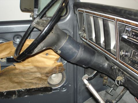 1979 Ford F-250 - The interior of a 1979 Ford F-250, with a focus on the dashboard and steering column.