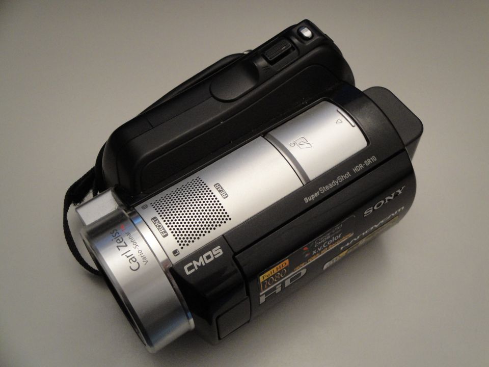 Sony HDR-SR10 camcorder with Carl Zeiss lens