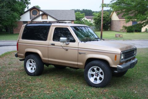 1984 Ford Bronco II “1BadB2”