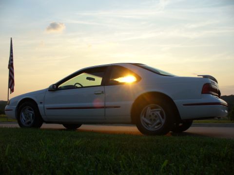 1995 Ford Thunderbird photo