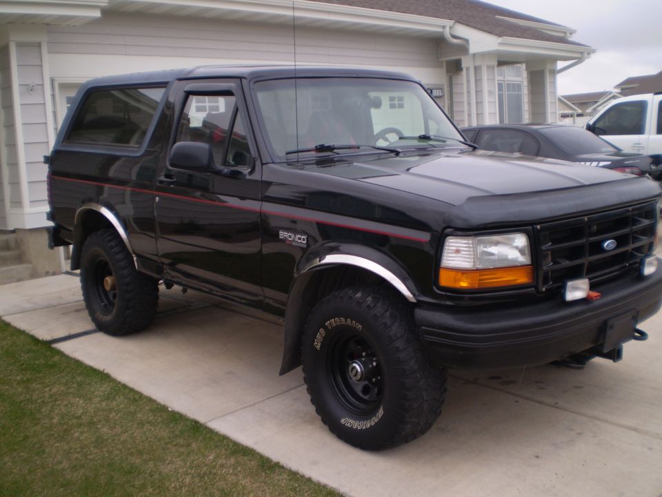 1996 Ford Bronco “BAD BRONK”