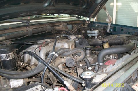 1991 Ford Bronco - Inline six kinda dirty