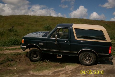 1991 Ford Bronco photo