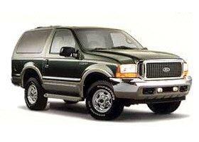 1995 Ford Bronco - This Ford Excursion SUV appears to be from the early 2000s, not a 1995 model.