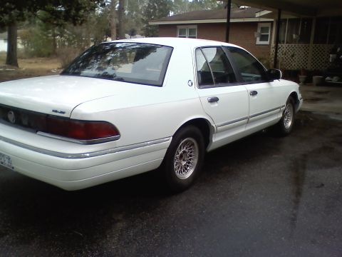 1993 Mercury Grand Marquis photo