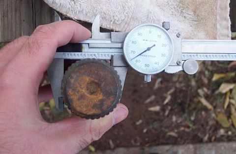 1990 Ford Bronco - Approx 1.365" below the splines