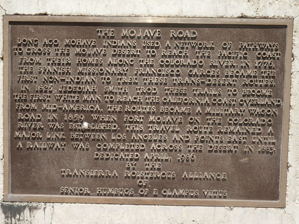 Sign at the start of the trailhead.