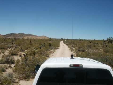 2000 Ford F-250 - Looking ahead to the trail.