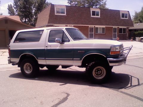 1996 Ford Bronco - This 1996 Ford Bronco is shown in a three-quarter front view with a two-tone paint scheme.