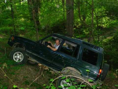 1983 Ford Bronco - This was down in the hole, during the first turn.