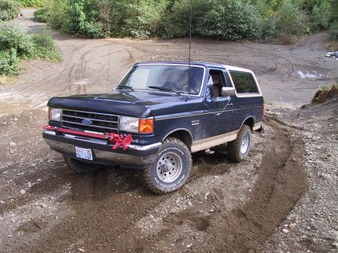 1991 Ford Bronco - This 1991 Ford Bronco navigates a rough, off-road terrain in a gravel pit.
