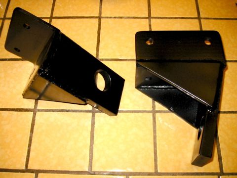 1985 Ford Bronco - Radius Arm drop brackets. 15 degree tilt back, 5 degree twist