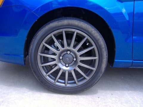 2010 Ford Focus photo