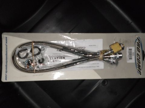 1991 Ford Bronco - This is a Pro Comp brake line kit, including hardware and installation instructions, not a 1991 Ford Bronco.