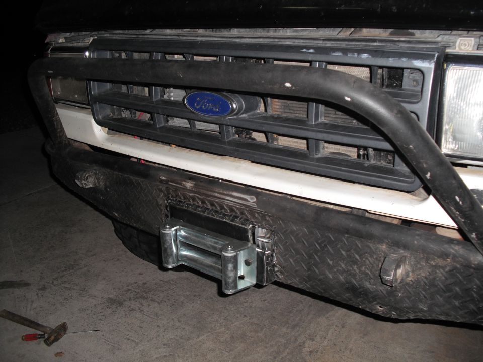 1991 Ford Bronco front bumper with a winch installed