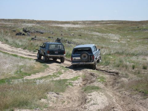 1981 Ford Bronco - My brother's rigs. 1986 Ford Bronco 351HO V8