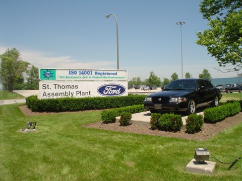 2003 Mercury Marauder photo